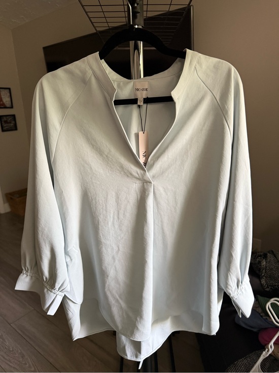 NIC+ZOE Tops - NIC+ZOE Light Blue V-Slit Balloon Sleeve Blouse